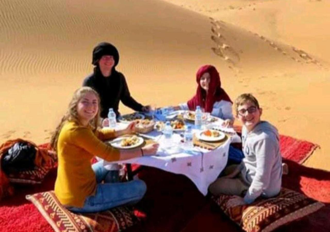 沙漠柏柏尔豪华帐篷 梅尔祖卡 外观 照片